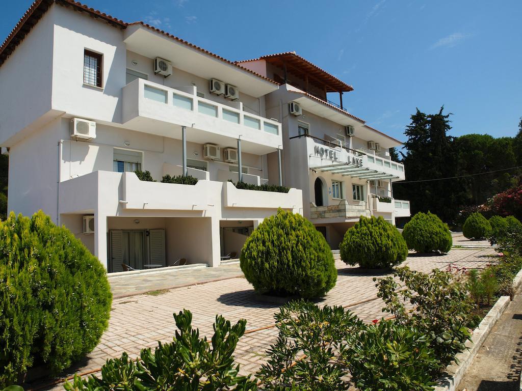 Lake Studios Koukounaries Exterior foto